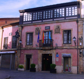 Hotel Palacio Carlos I